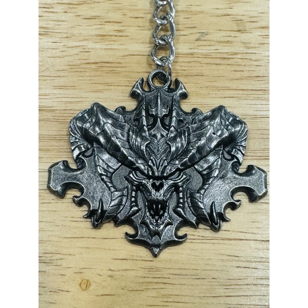 Diablo Blizzard Entertainment Metal Keychain Silver Demon Emblem Gaming Charm